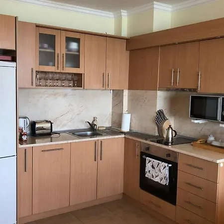 Triavna Beach Apartament Święty Włas